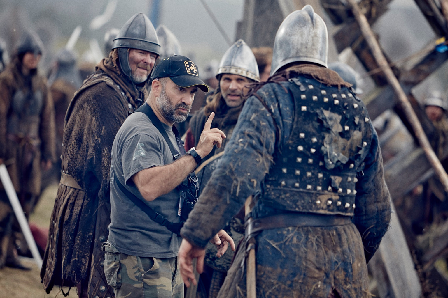 Peter Pedrero briefing stunt performers on the Game of War campaign